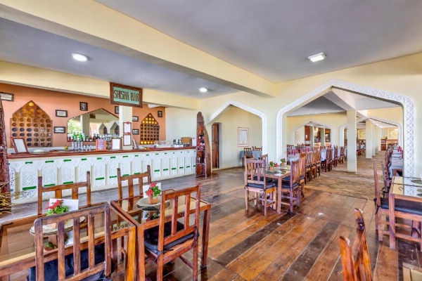 Waridi Beach Resort and Spa image 9
